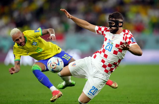 金年会官方网站-风云突变！纽卡斯尔集结日迎来里程碑；社区盾版图或变；更衣室稳定；阵容厚度经受考验