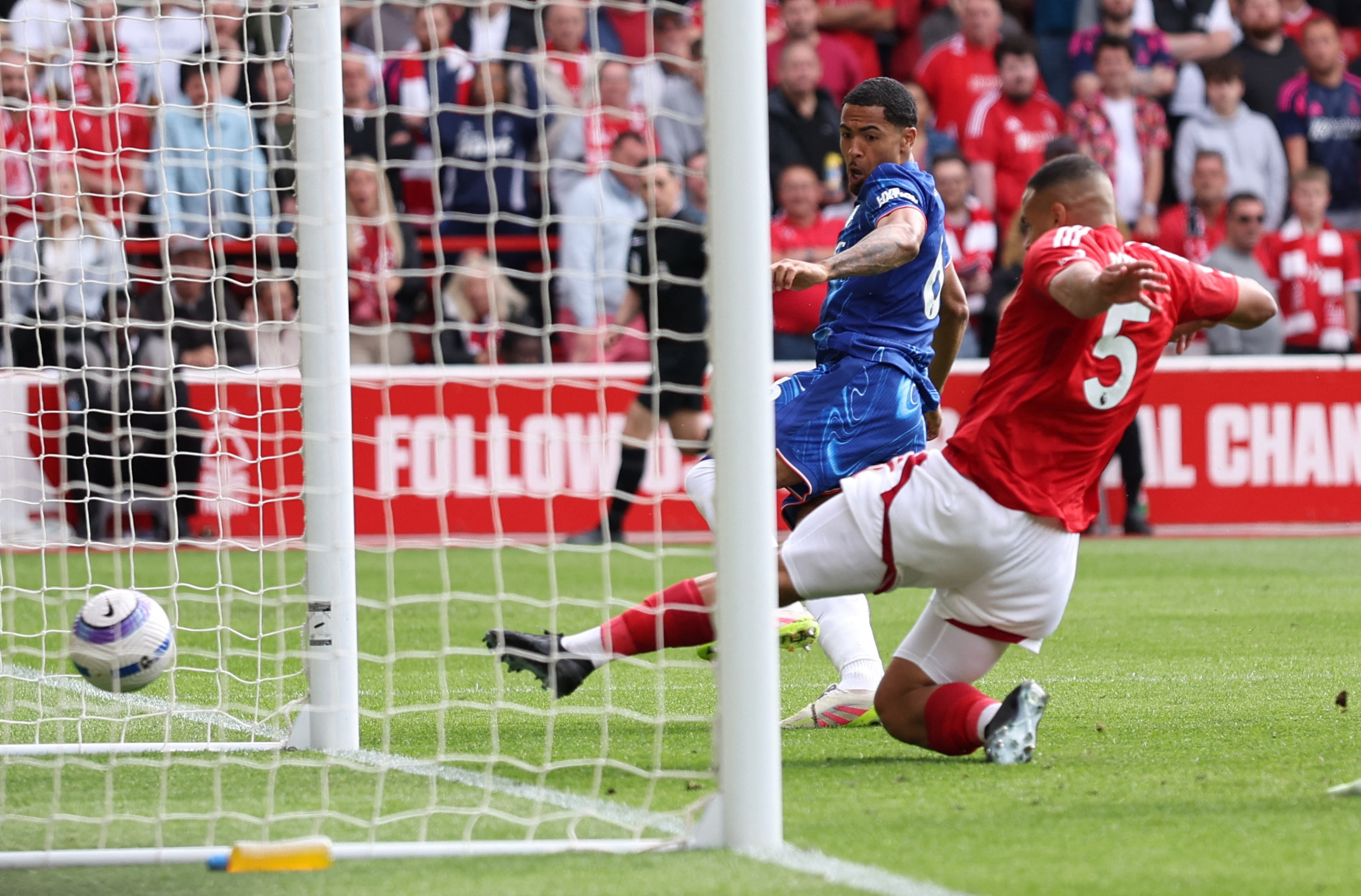 冲刺阶段突围战来临；切尔西围绕欧篮联篮板制胜；更衣室稳定；纪律约束更严格